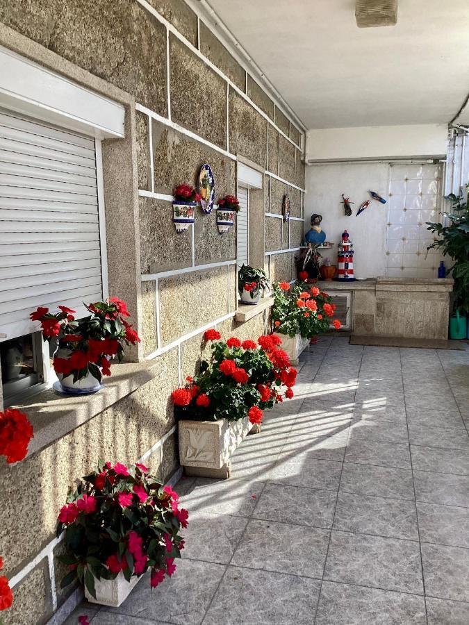 Atico Con Terraza Apartment O Grove Luaran gambar
